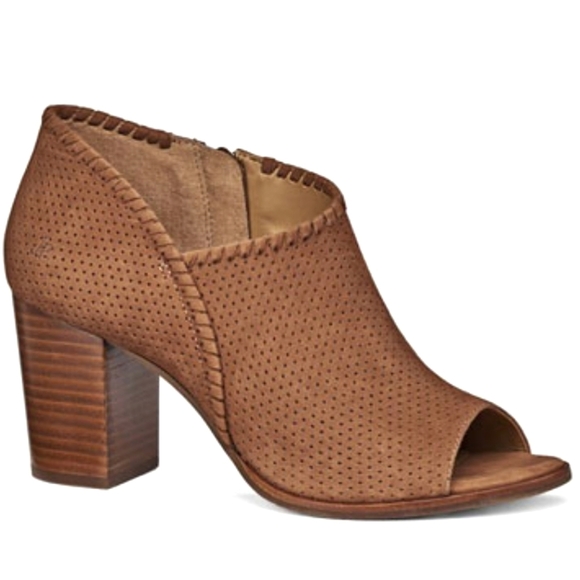Jack Rogers Shoes - Euc Jack Roger's Maya Ankle Bootie